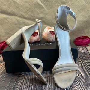 Kenneth Cole Tan Suede Sandals 9.5M